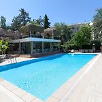 غرين بيس فندق
